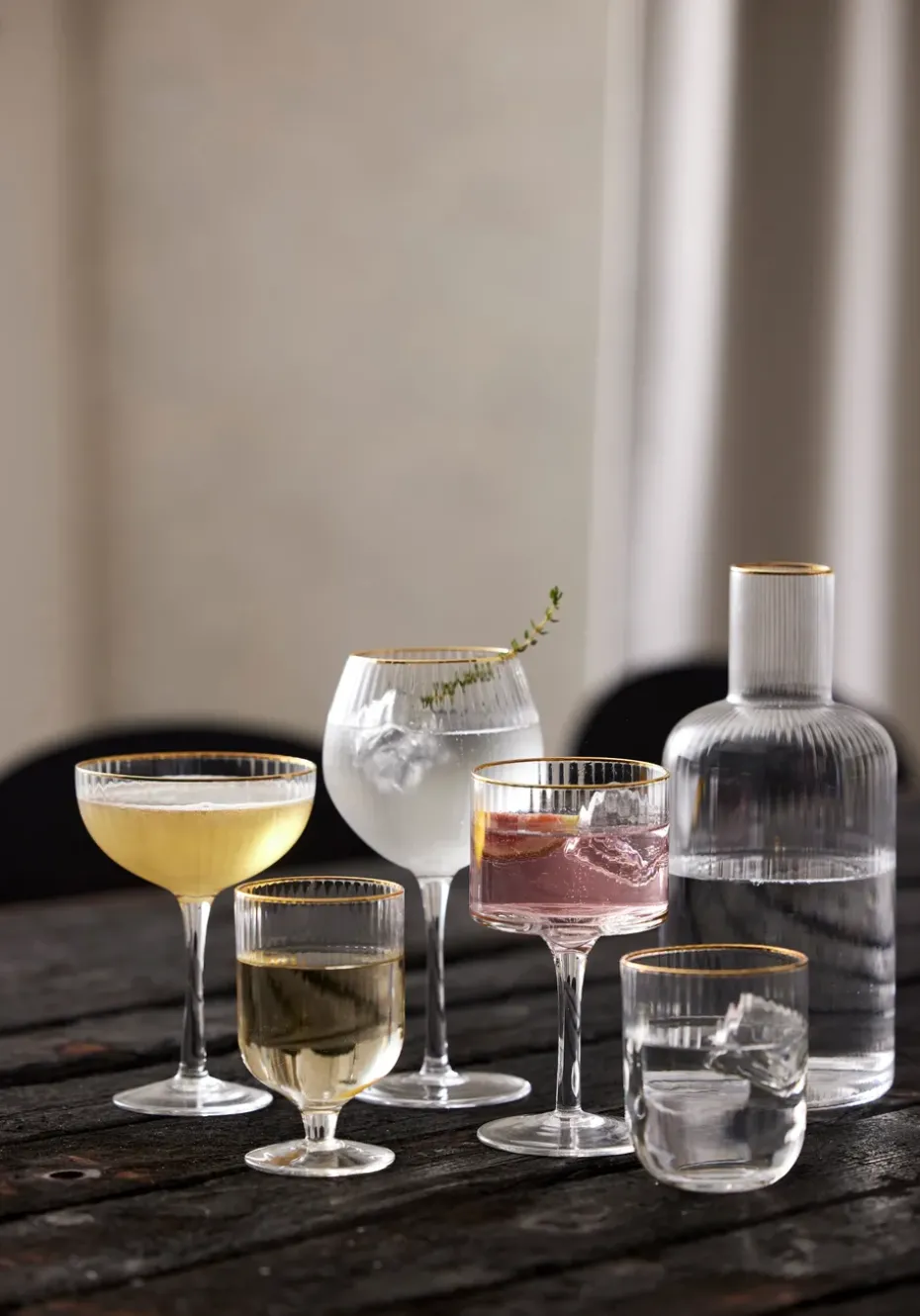 4 Copas de cóctel Palermo Gold 31,5 cl, Transparente-oro
