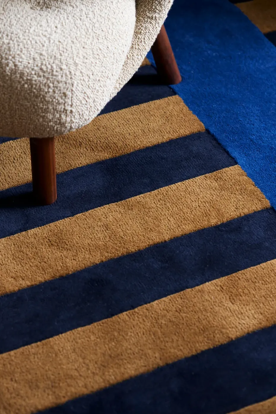 Alfombra de lana Aisles, Azul, 170x240 cm