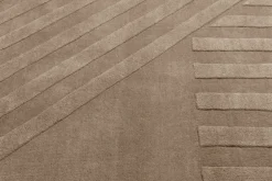 Alfombra de lana Levels stripes topo, 170x240 cm