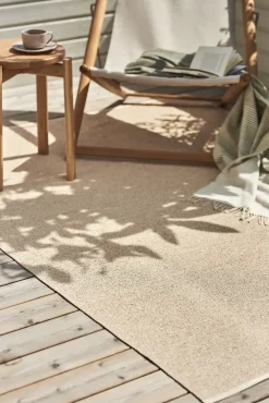 Alfombra de plástico Mellow beige, 150x220cm
