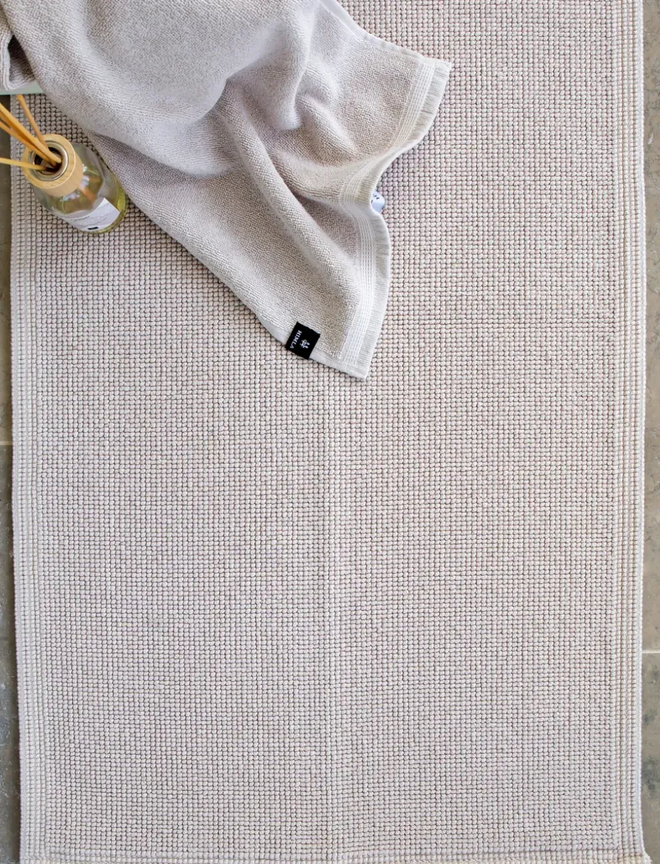 Alfombrilla de baño Love 50x80 cm, Mother of pearl (beige)