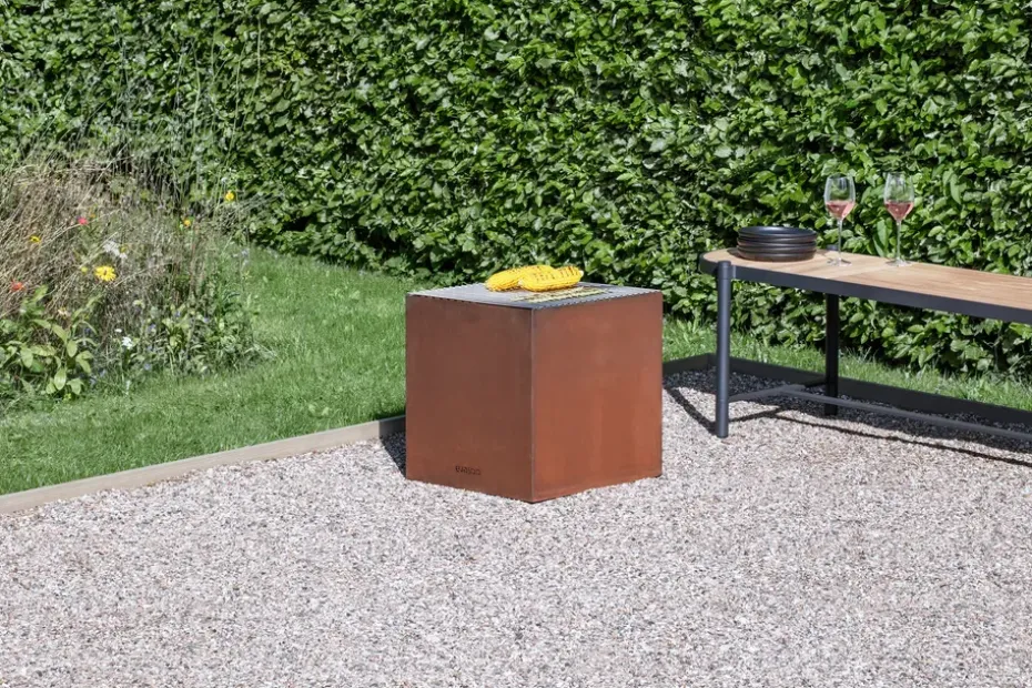 Brasero FireCube, acero corten