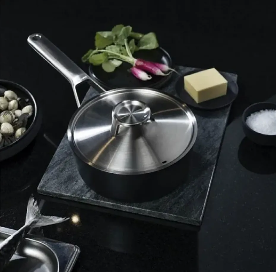 Cacerola con tapa Taiten 1,6 l, Negro