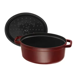 Cacerola de hierro fundido Staub La Cocotte oval 4,2 L, Rojo granadina
