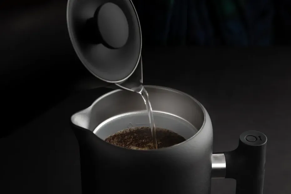 Cafetera de prensa Clara 70,9 cl, Matte black