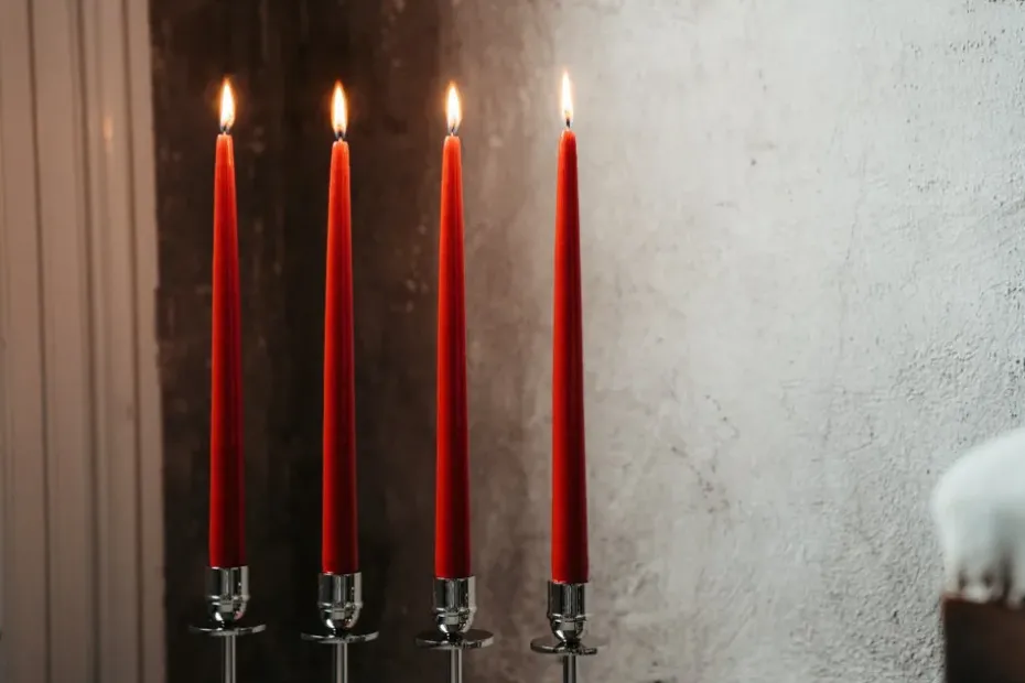 Candelabro Alto, latón niquelado