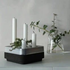 Candelabro Stumpastaken Fyran, aluminio pulido