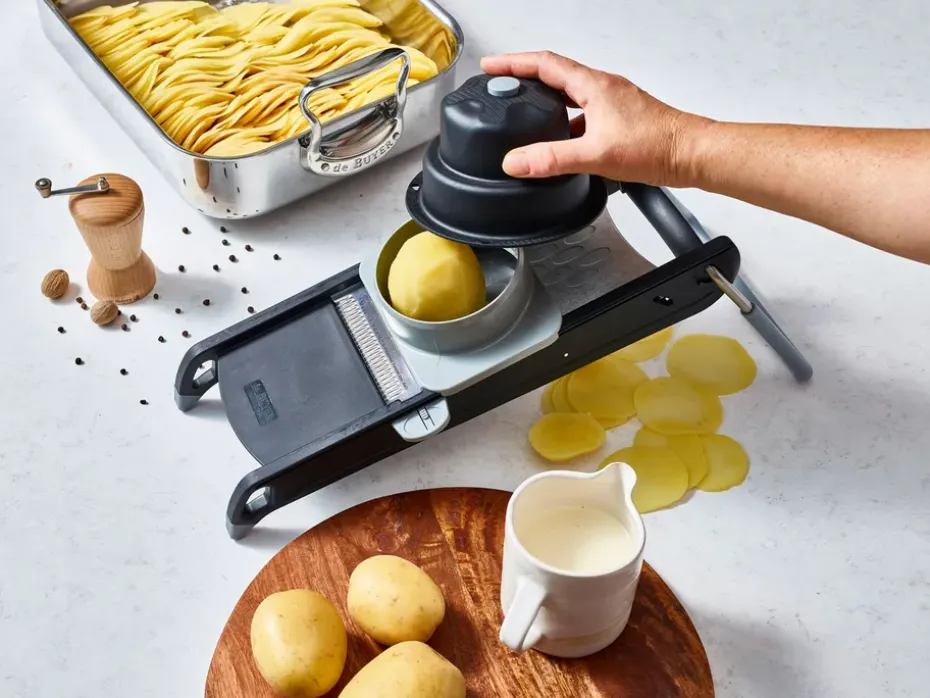 Cortador de verduras De Buyer Swing Plus, negro