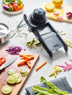 Cortador de verduras De Buyer Swing Plus, negro