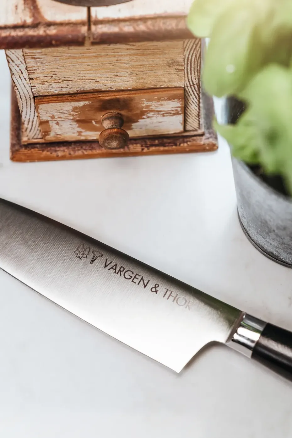 Cuchillo de chef Vargavinter 20 cm, Roy X