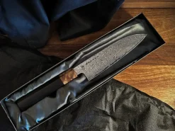 Cuchillo Santoku Satake OMO, 17 cm