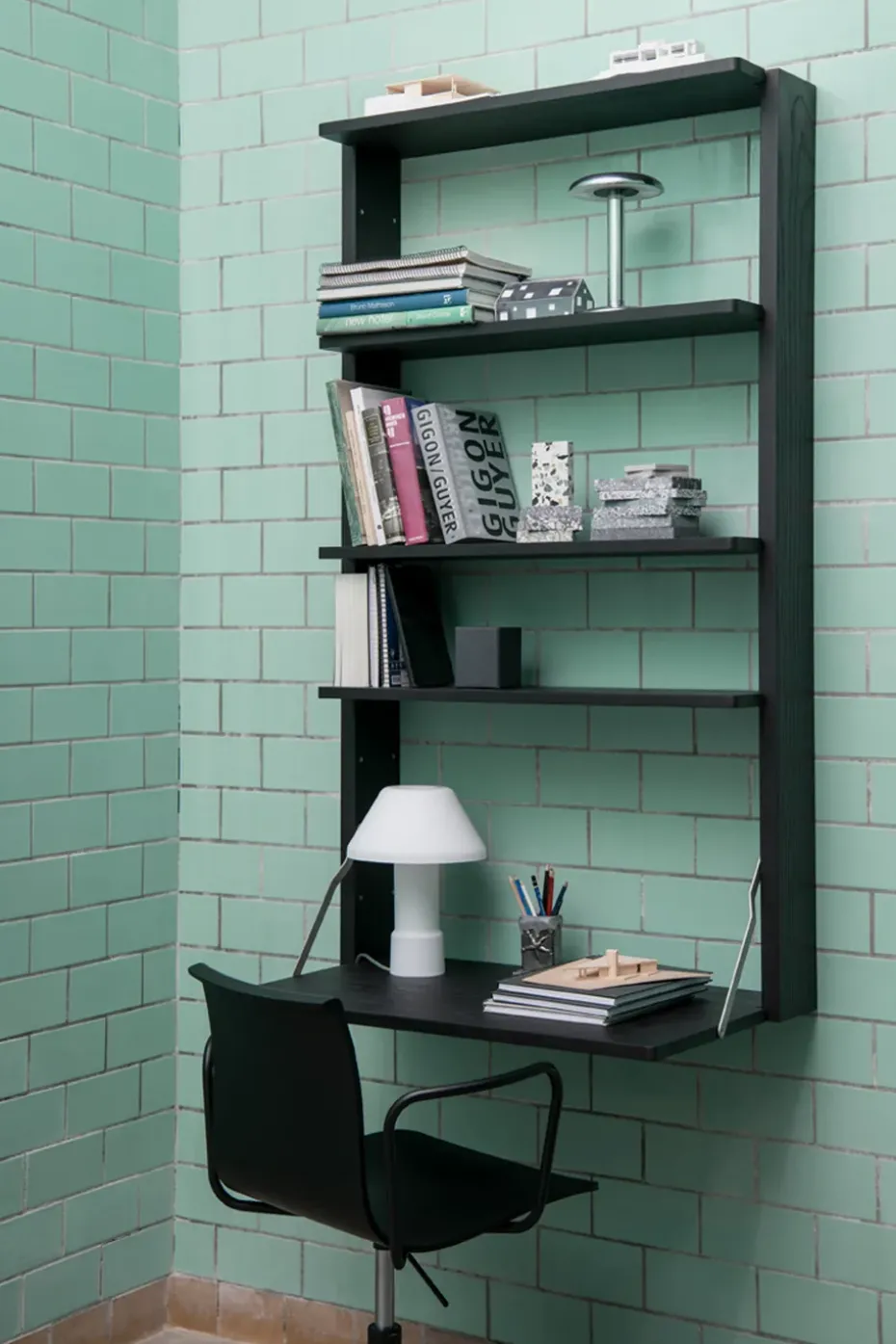 Estantería de pared con escritorio Gridlock - M1-A4-0-D, Black stained Ash