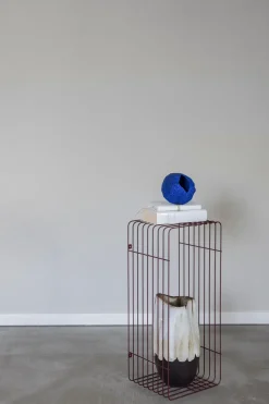 Estantería Wire, Wine, 31 × 70 × 26 cm