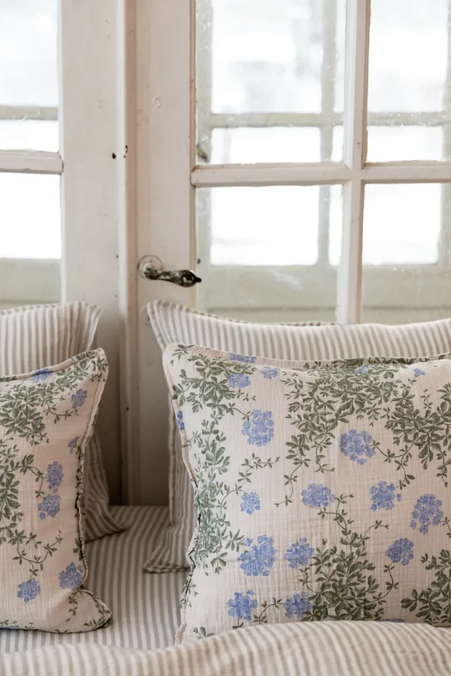 Funda de almohada Plumbago Muslin, 50x70 cm