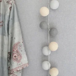 Guirnalda de luces Greige, 35 bolas