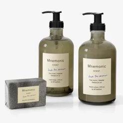 Jabón de manos Mnemonic MNC1 375 ml, Into the moor