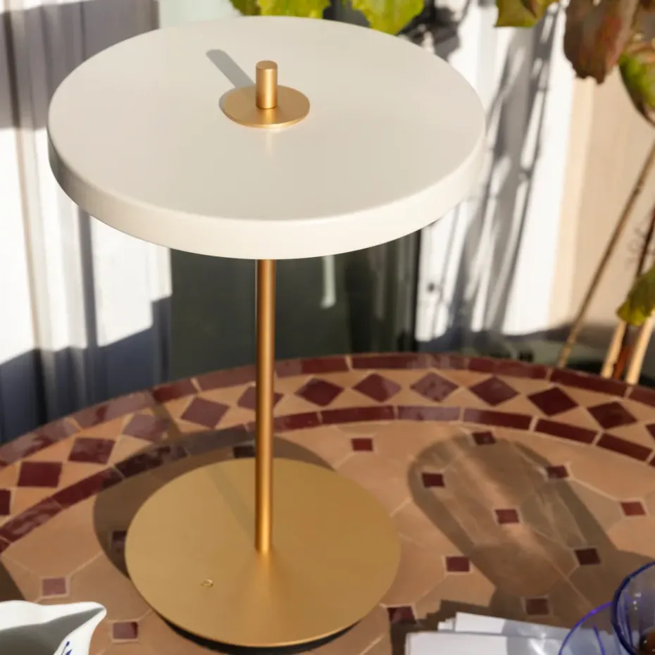 Lámpara de mesa Asteria Move, Pearl white