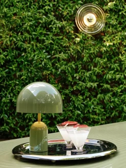 Lámpara de mesa Bell Portable LED 28 cm, Musgo