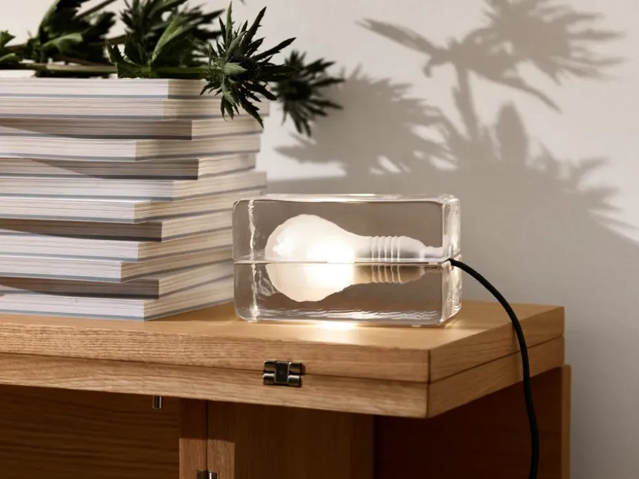 Lámpara de mesa Block Lamp, cable blanco
