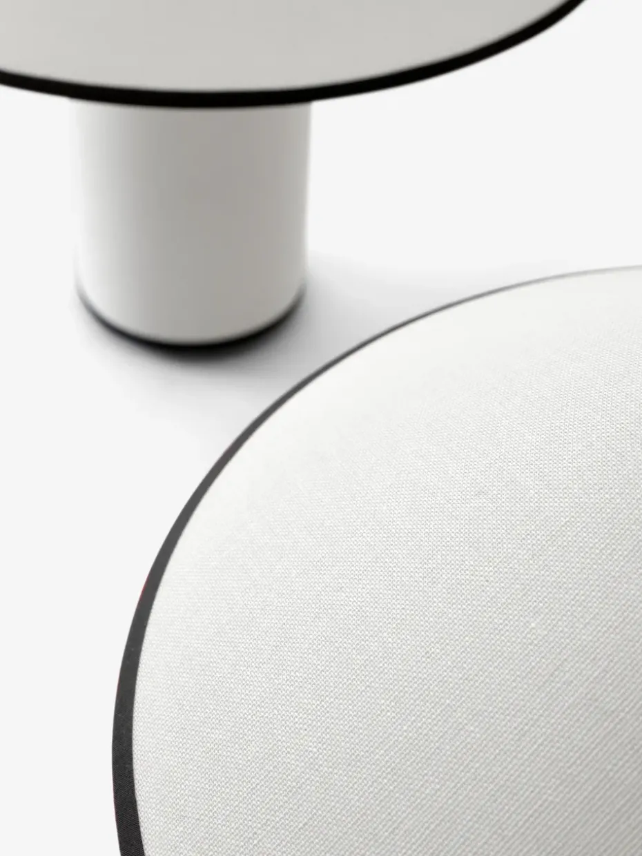 Lámpara de mesa Colette ATD6, Black & White