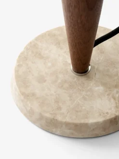 Lámpara de mesa Herman SHY3, nogal y mármol crema, cable textil