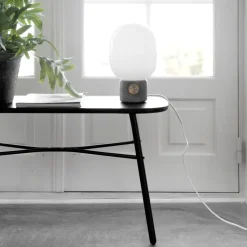 Lámpara de mesa JWDA, Hormigón-latón, Small