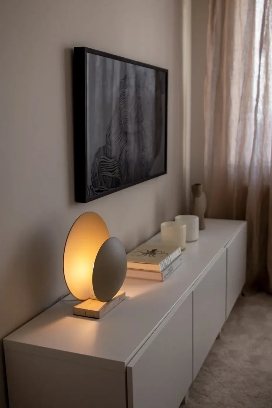 Lámpara de mesa Orbit, Beige-travertin