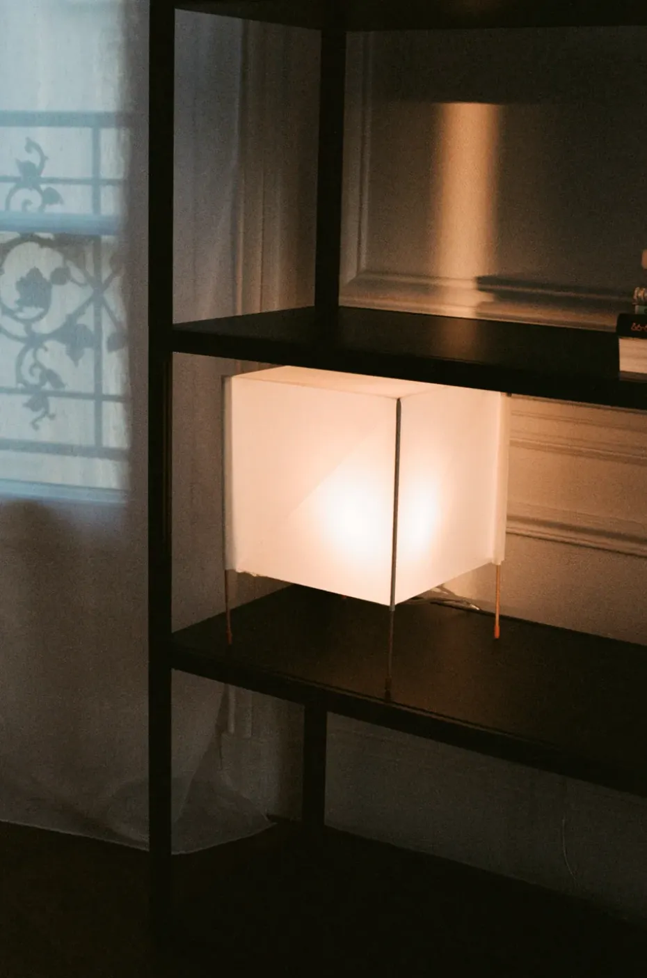 Lámpara de mesa Paper Cube, blanco
