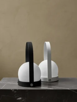 Lámpara de mesa portátil Carrie, Negro
