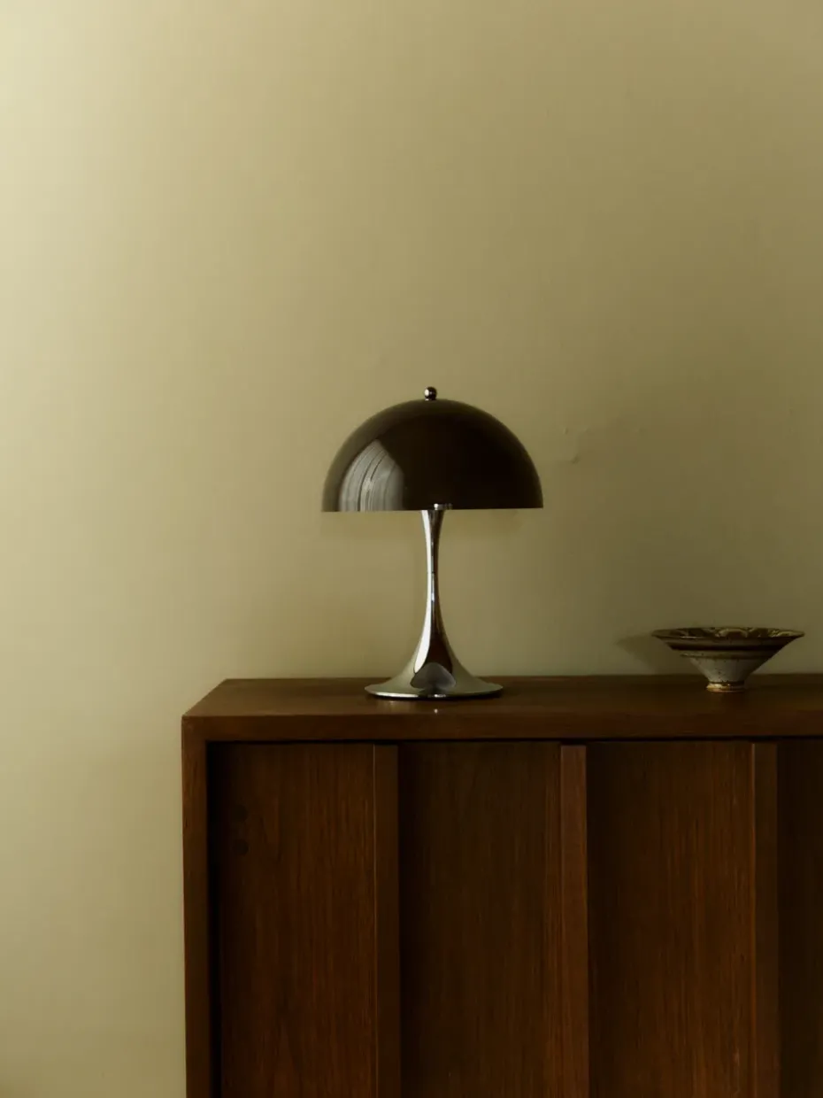 Lámpara de mesa portátil Panthella 250 V3, Original Opal Brown