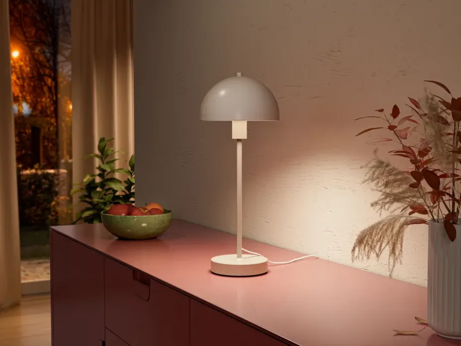 Lámpara de mesa Vienda, Putty grey