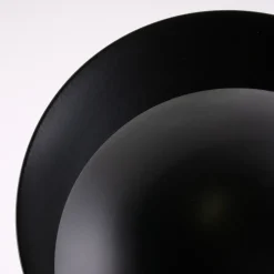 Lámpara de pared Orbit, negro
