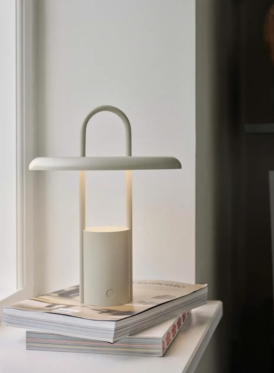 Lámpara LED portátil Pier 25 cm, arena