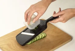 Mandolina Kyocera ajustable, negro