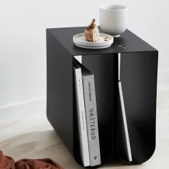 Mesa auxiliar Curved, Beige