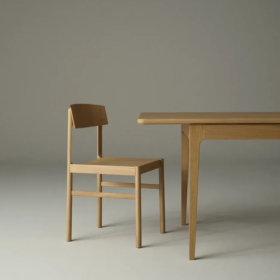 Mesa de comedor Höllviken, Roble blanqueado con laca mate