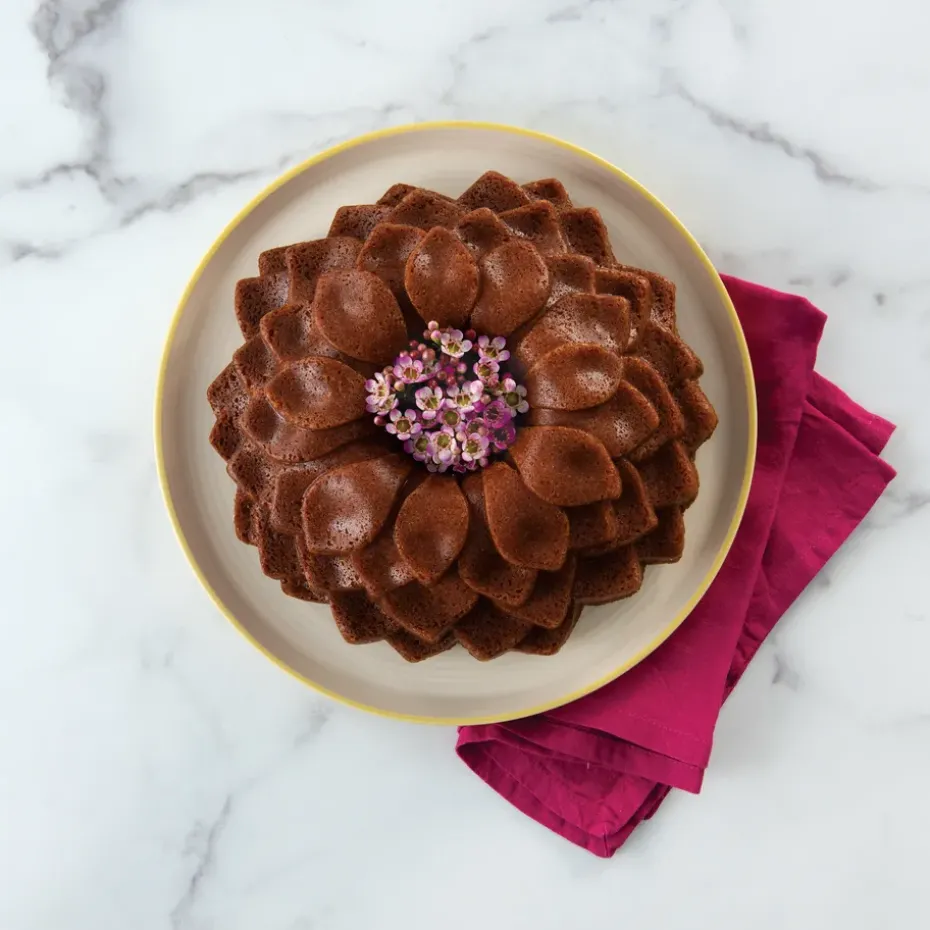Molde de horno Nordic Ware blossom bundt, 2,4 L