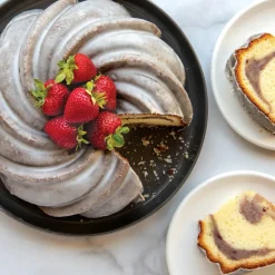 Molde de horno Nordic Ware swirl bundt, 2,4 L