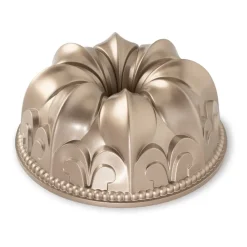 Molde de horno Nordic Ware Fleur De Lis Bundt, 2,4 L