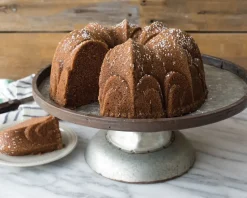 Molde de horno Nordic Ware Fleur De Lis Bundt, 2,4 L