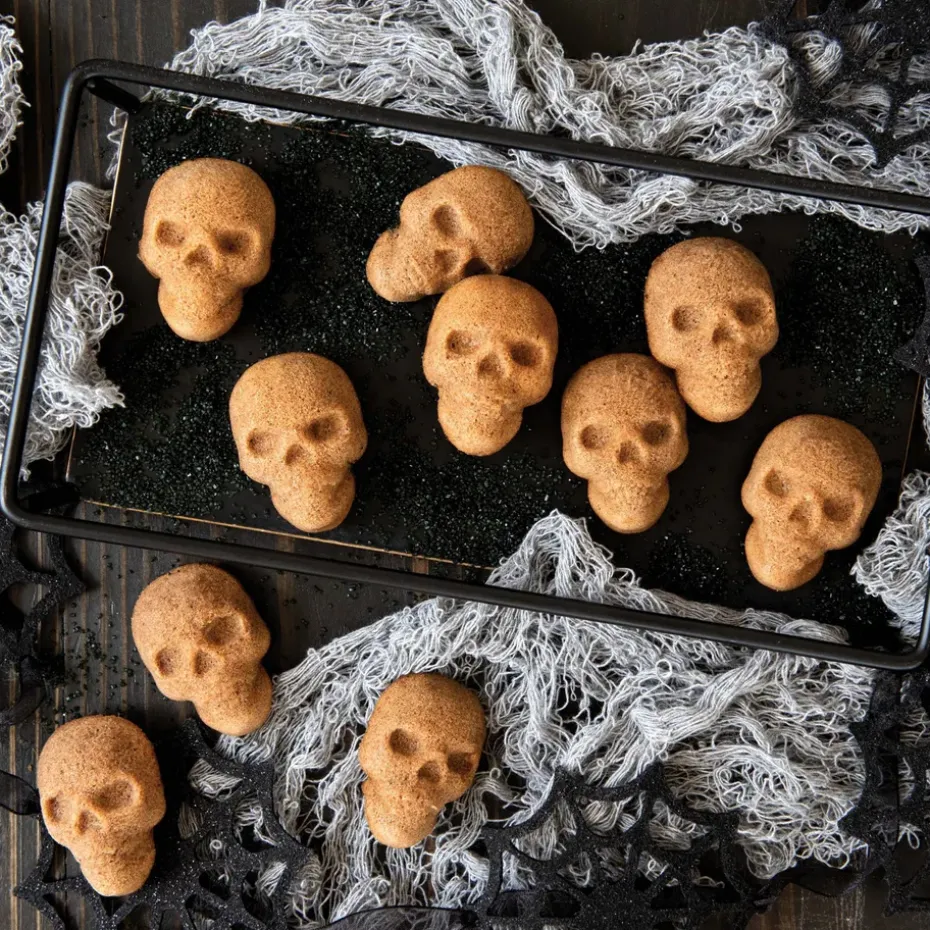 Molde Nordic Ware Skull Bites, Bronce
