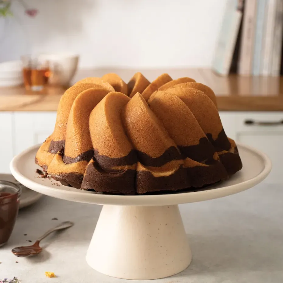 Molde para pastel Nordic Ware piroutte bundt 2,4 l, Oro