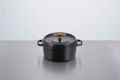 Olla hierro fundido Buster & Punch latón, 3,8 L