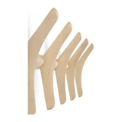 Perchero de pared PI, Plátano lacado, 70x21 cm