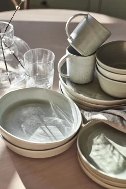 Plato de pasta Sandsbro, gris claro, Ø23 cm