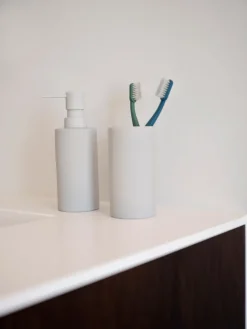 Portacepillos de dientes Solo, Soft Grey