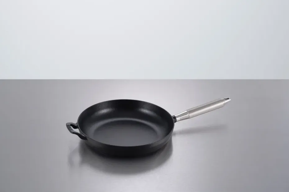 Sartén hierro fundido Buster & Punch negro Ø28 cm, Asa de acero