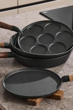 Sartén para panqueques de hierro fundido con mango de madera Nordwik, 25,5 cm