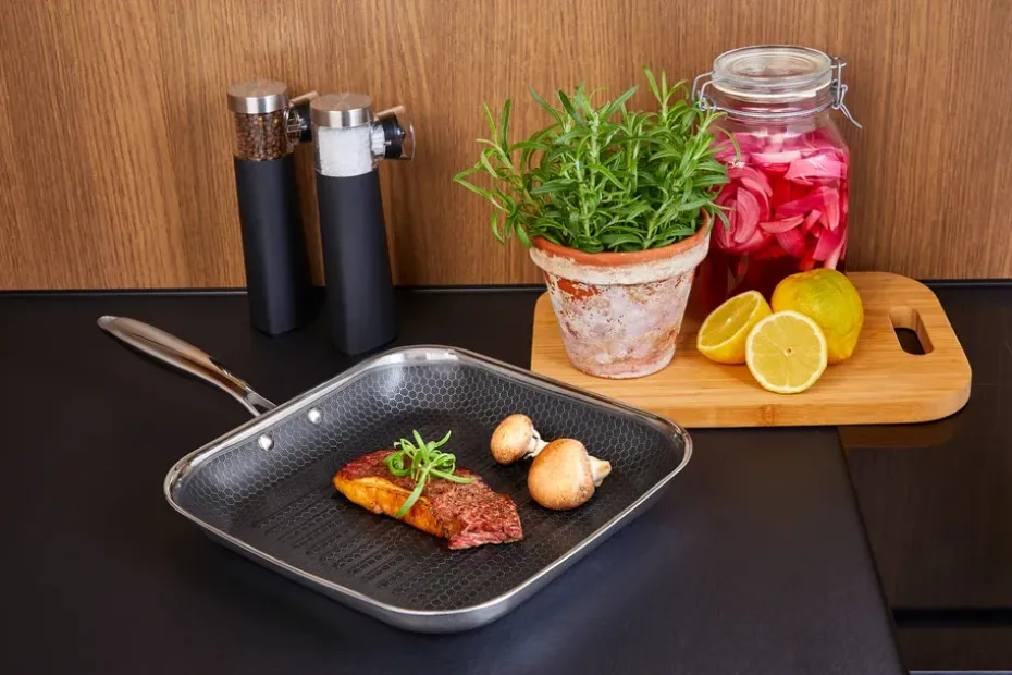 Sartén para parrilla con recubrimiento hybrid coating Hâws Santo 28 cm, Plata