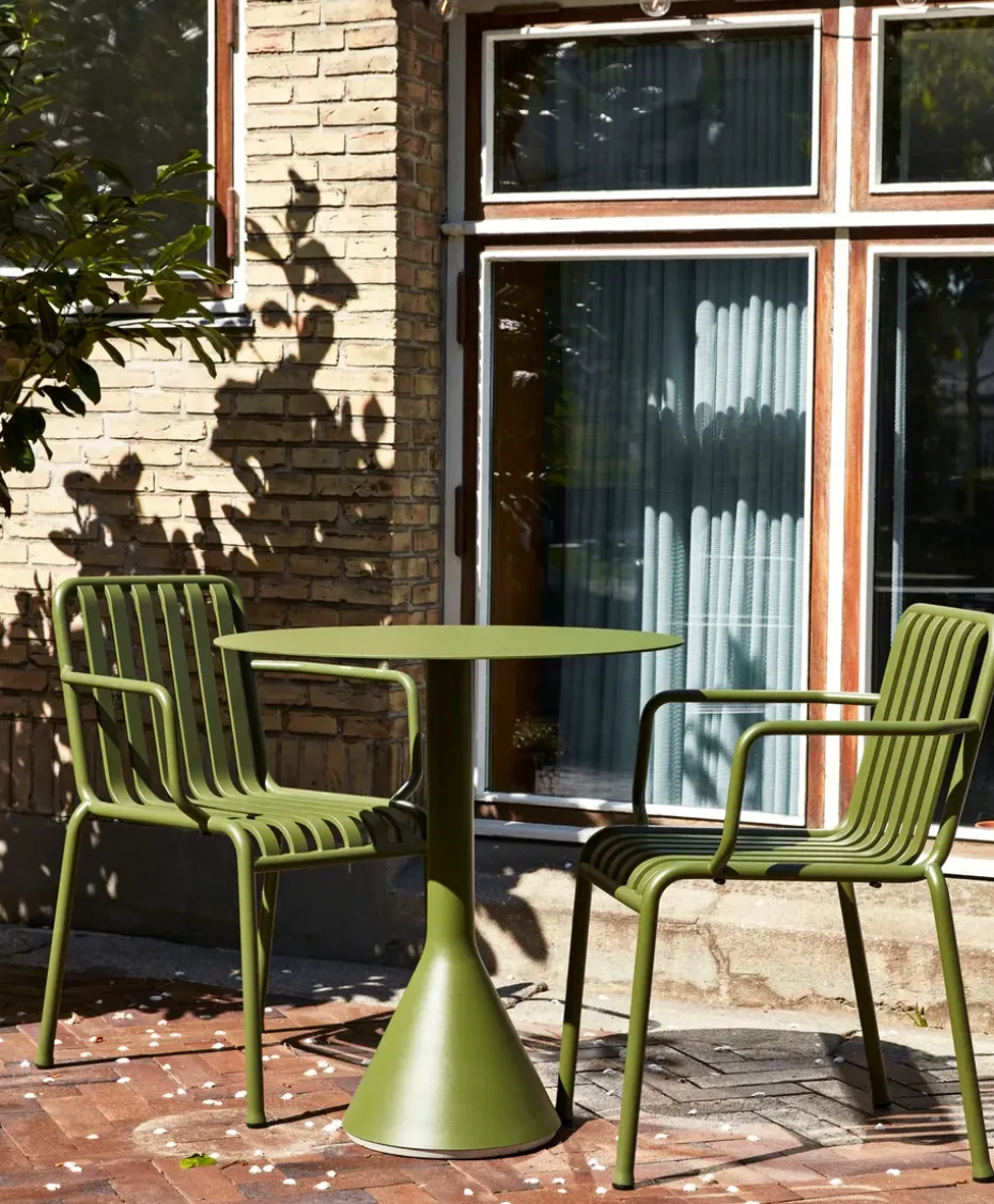 Silla con reposabrazos Palissade, Olive